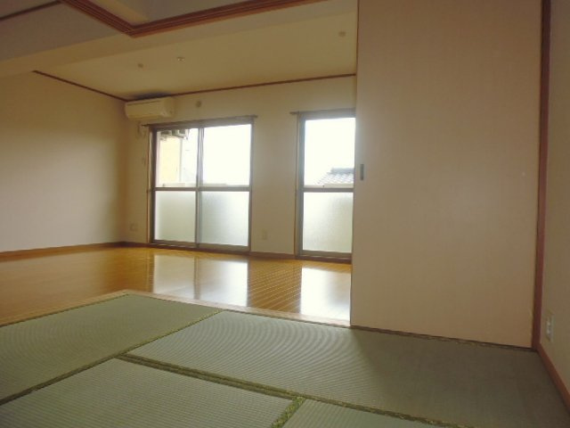 アプランドルⅣの和室