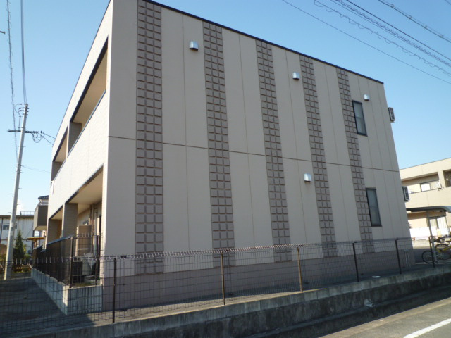 倉敷市川入の賃貸マンションの外観