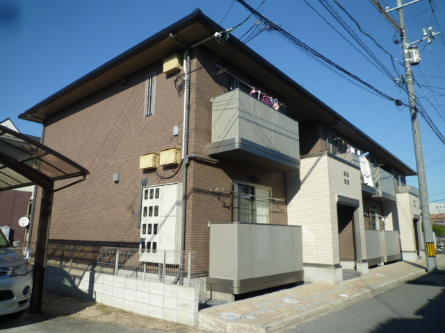 倉敷市中庄のアパートの外観