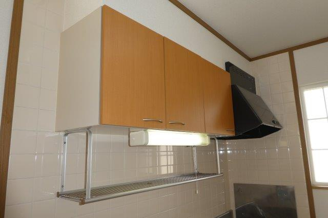 クレストールＤのキッチン|キッチン上収納