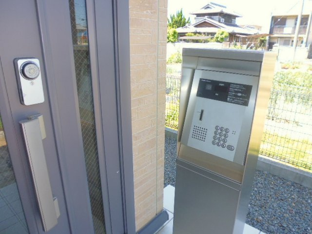 クレイドル浜町のエントランス|オートロック