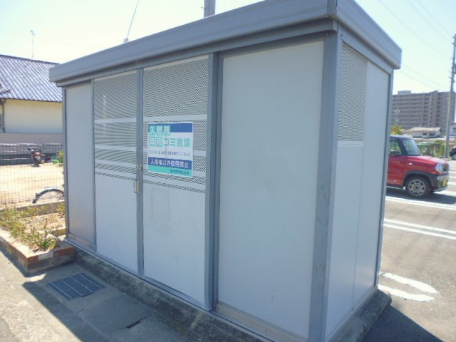 クレイドル浜町のその他共用部分|敷地内専用ゴミステーション