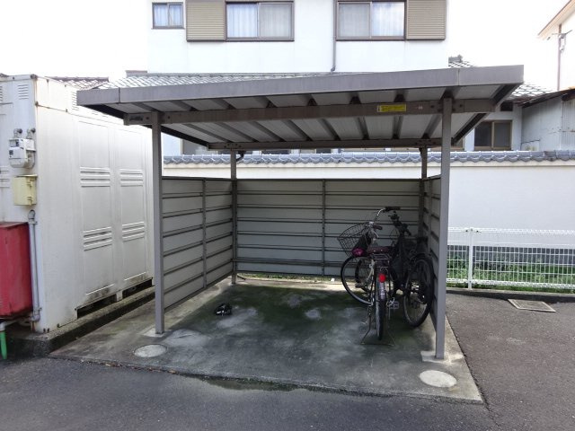 ボナール平松のその他共用部分|自転車置き場
