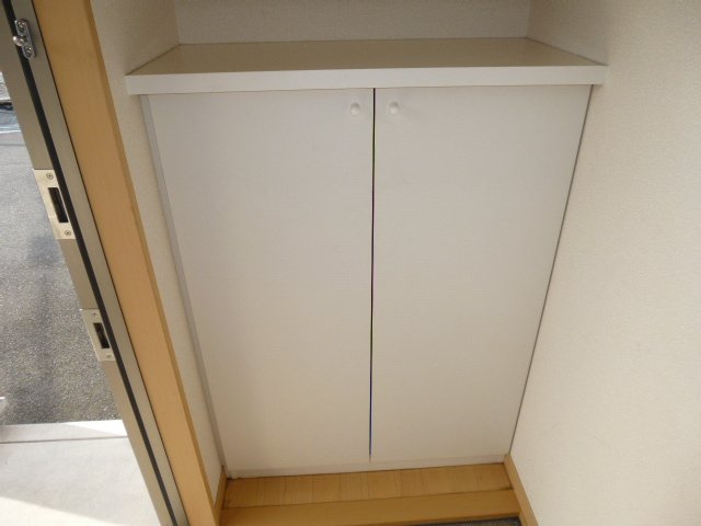 サンライト酒津Ａの内装|シューズボックス