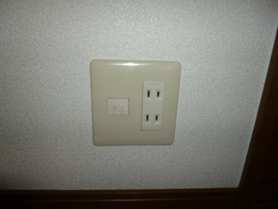 【設備】 | 緒形貸家Ａ | 電話モジュラー