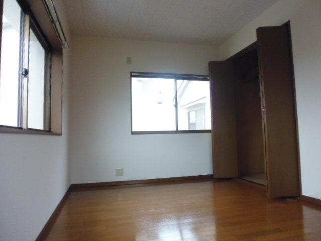 緒形貸家Ａの寝室|洋室
