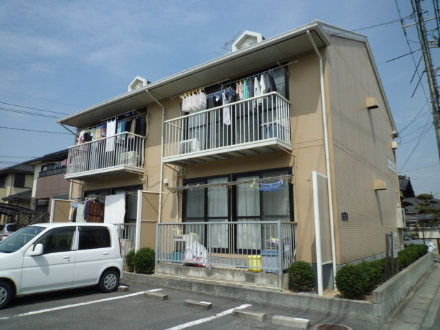 倉敷市宮前のアパートの外観