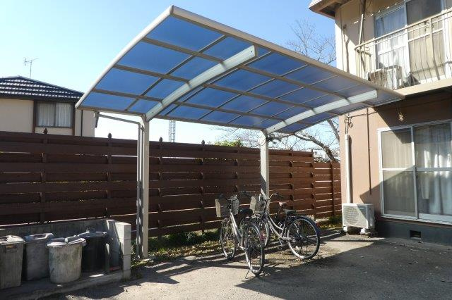 倉敷市栗坂のアパートのその他共用部分|自転車置き場