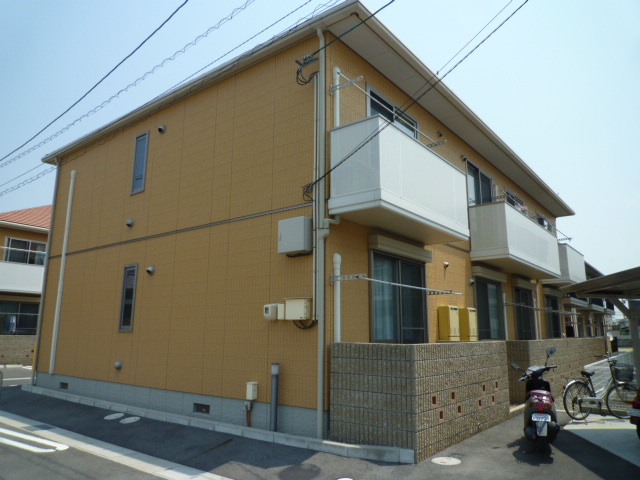 倉敷市宮前のアパートの外観
