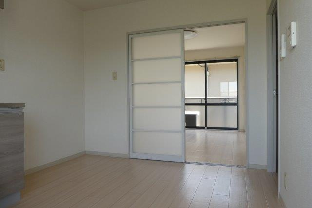 カーサつぼいＢのキッチン|ダイニング