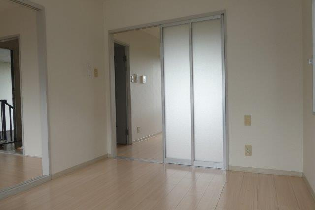 カーサつぼいＢの洋室