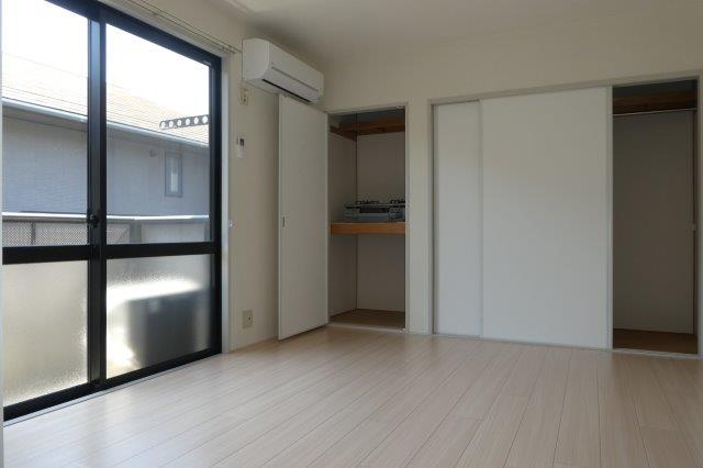 カーサつぼいＢの収納|洋室