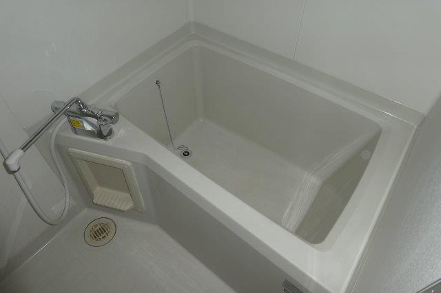 カーサつぼいＢの浴室