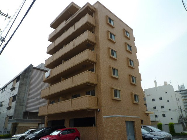 倉敷市老松町３丁目の賃貸マンションの外観