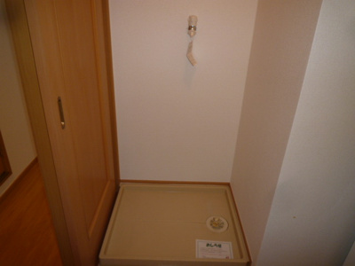 【洗面所】 | トライアン・ファントＡ | 洗濯機置き場