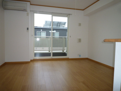 【居間・リビング】 | トライアン・ファントＡ