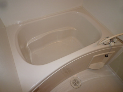 【浴室】 | トライアン・ファントＡ