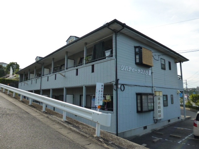 都窪郡早島町早島のアパートの外観