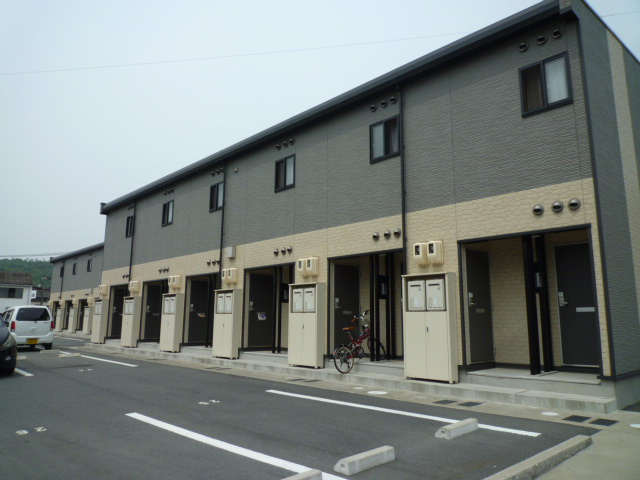 倉敷市青江のアパートの外観