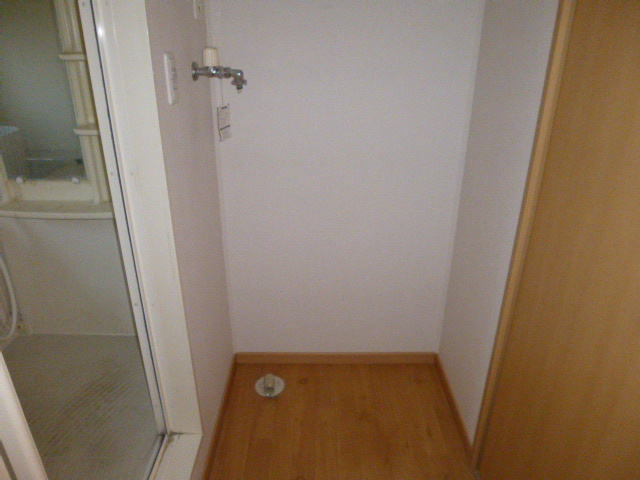 エルメゾン天城のその他|洗濯機置き場