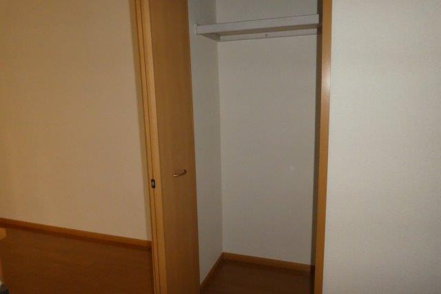 フリーデモリヤAの収納|ＬＤＫ収納