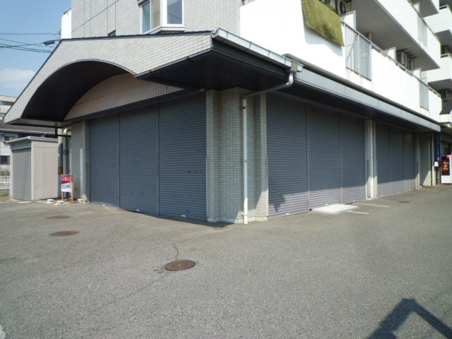 倉敷市中庄の店舗一部の外観