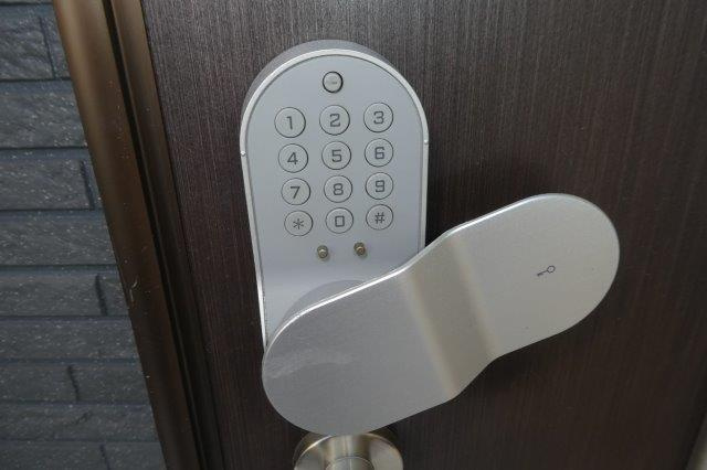 倉敷市老松町１丁目のアパートのセキュリティ|電子キー