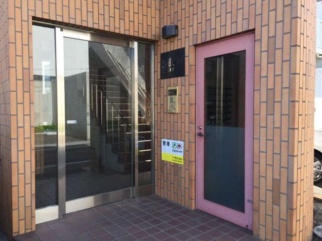 【エントランス】
