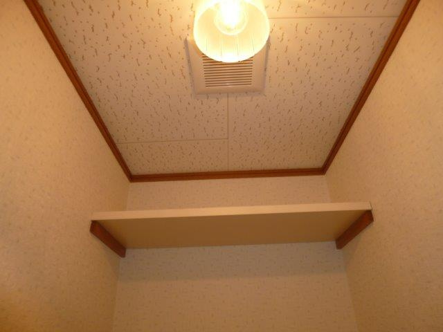 ファミーユの収納|トイレ棚