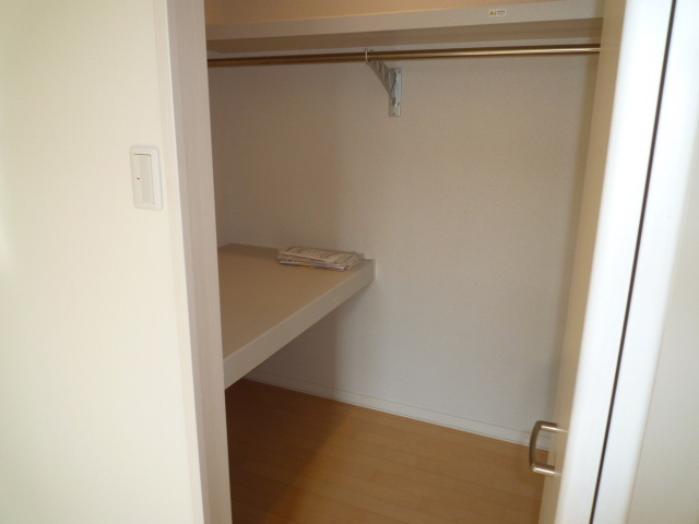 ヴィラガールの収納|ウォークインクローゼット