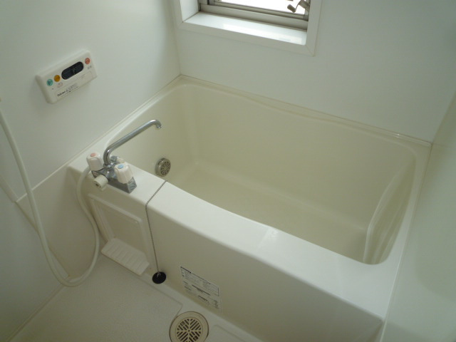 ヴィラガールの浴室