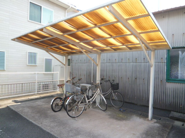 倉敷市羽島の賃貸マンションのその他共用部分|自転車置き場