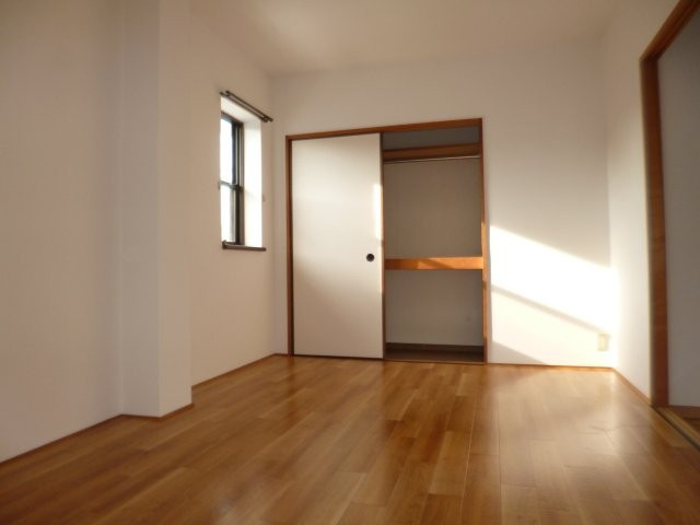 フォブール’９６　Ｂの収納|洋室