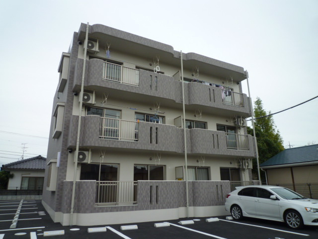 総社市中央４丁目の賃貸マンションの外観