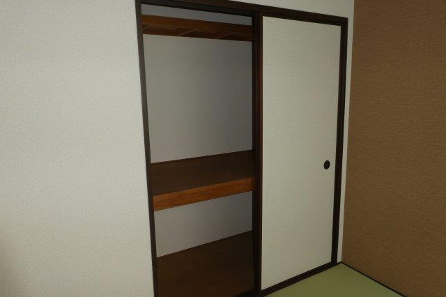 ハイツあかねＢの収納