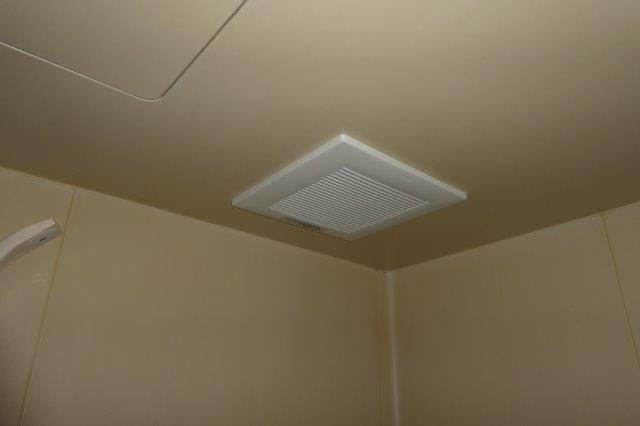 ハイツあかねＢの浴室|浴室換気扇