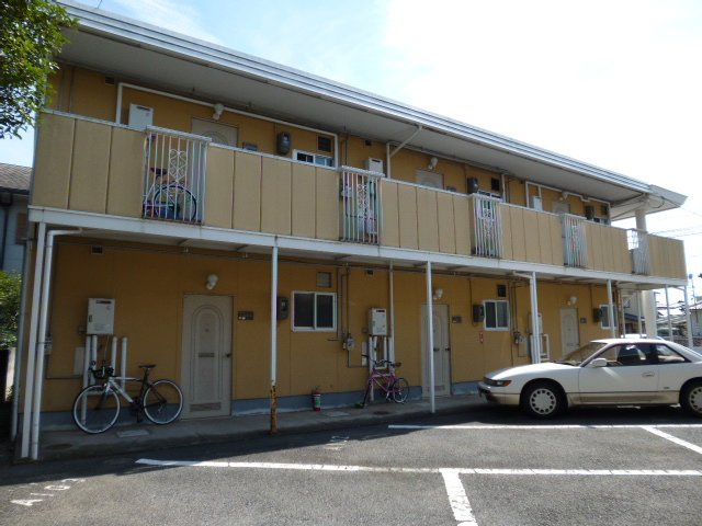 ハイツあかねＢの駐車場