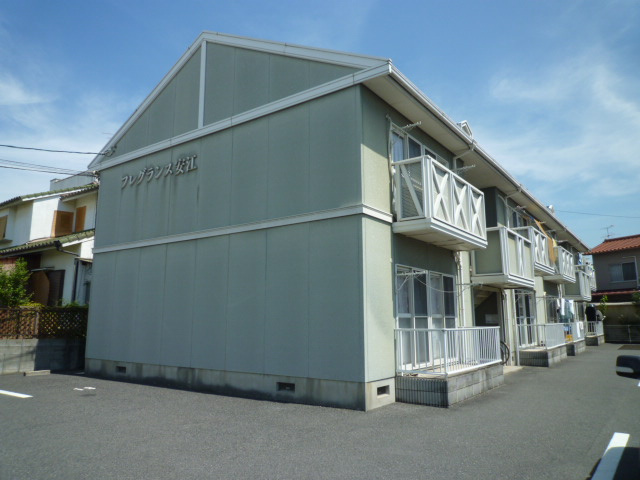 倉敷市安江のアパートの外観