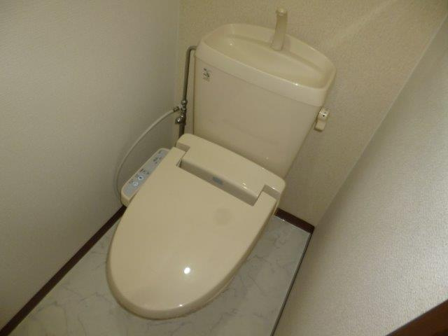 シャーメゾン和Ａのトイレ|ウォシュレット