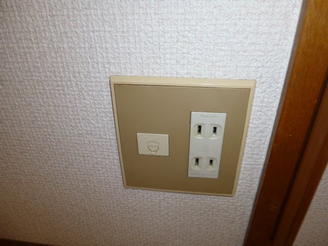 倉敷市東町のアパートの設備|電話モジュラー