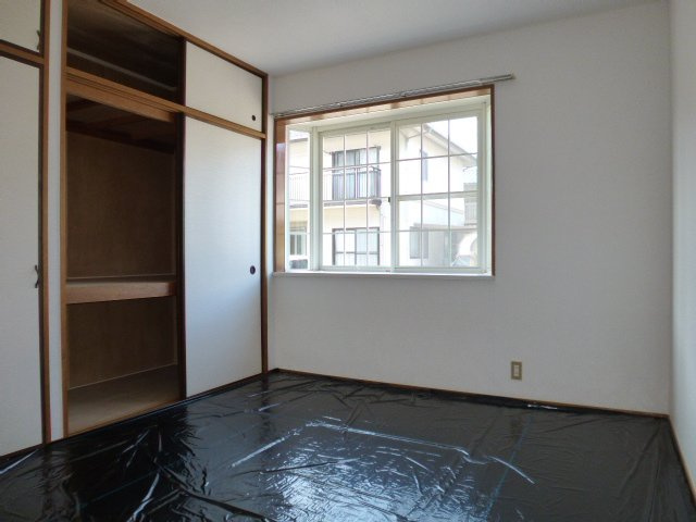 コーポ東町Ａの寝室|和室