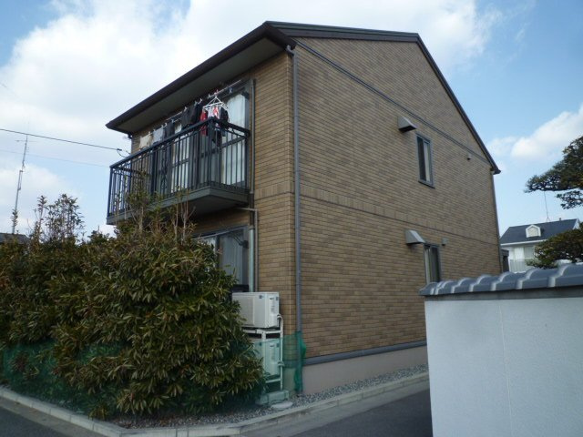 倉敷市日吉町のアパートの外観