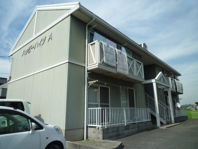 倉敷市新田のアパートの外観
