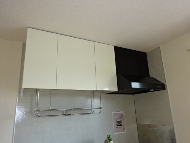 ウイングＡのキッチン|キッチン上収納