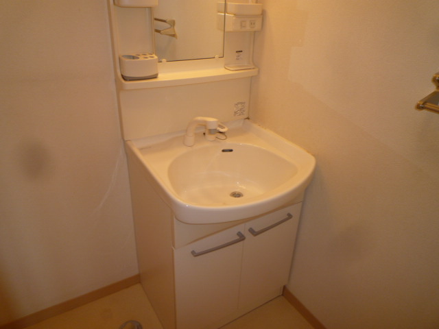 ライツの独立洗面台|洗髪洗面化粧台