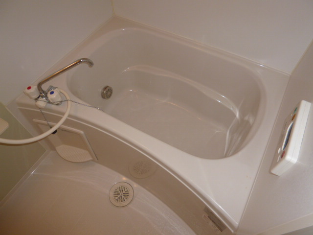 ショコラハウスの浴室|追い焚きバス