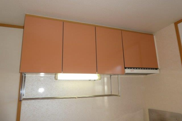 ショコラハウスのキッチン|キッチン上収納