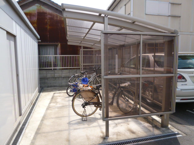 小田郡矢掛町矢掛のアパートのその他共用部分|自転車置き場