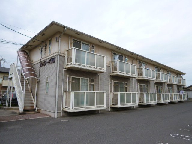 倉敷市神田２丁目のアパートの外観