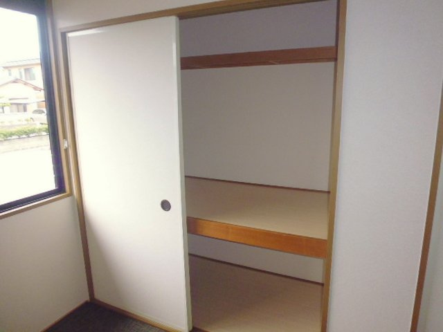オークス金子Ａの収納